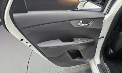 Kia K3 2021, 62333 км, за 8391.89 USD - фото 25