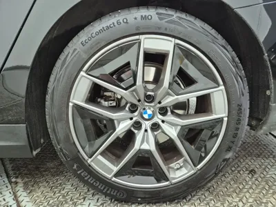 BMW 5-Series 2024, 22200 км, за 35779.37 USD - фото 7