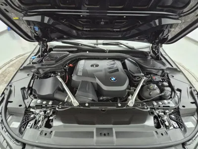 BMW 5-Series 2024, 22200 км, за 35779.37 USD - фото 8