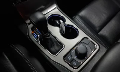 Jeep Cherokee 2021, 52285 км, за 17509.08 USD - фото 9