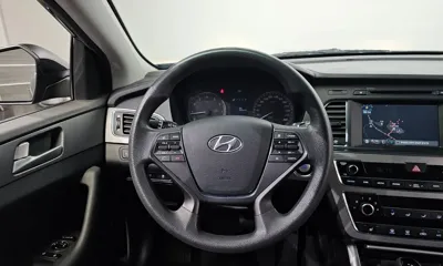 Hyundai Sonata 2015, 158073 км, за 4466.63 USD - фото 16