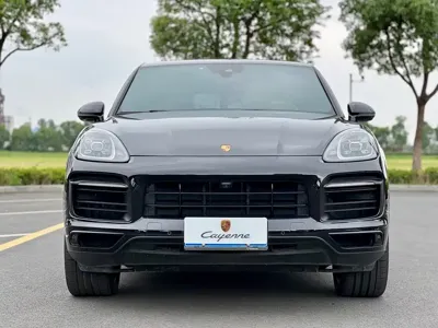 Porsche Cayenne 2023, 77000 км, за 81157.53 USD