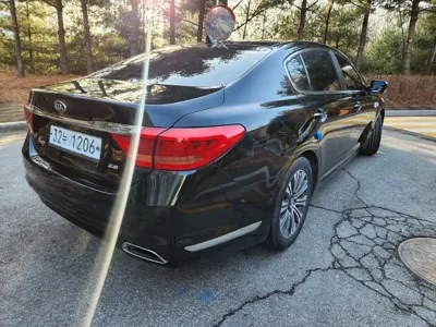 Kia K9 2014, 228553 км, за 2553.5 USD