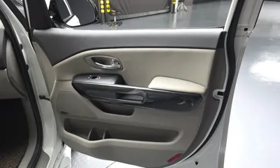 Kia Canival 2015, 163318 км, за 6104.77 USD - фото 24