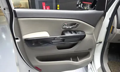 Kia Canival 2015, 163318 км, за 6104.77 USD - фото 25