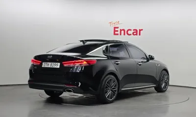Kia K5 2016, 132033 км, за 5788.89 USD