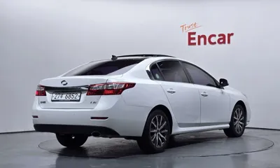 Renault-KoreaSamsung SM5 2015, 68012 км, за 3216.49 USD