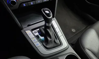 Hyundai Avante 2016, 102829 км, за 5513.98 USD - фото 9