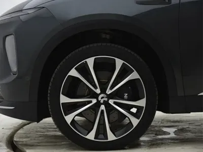 Nio ES8 2023, 29000 км, за 40855.73 USD