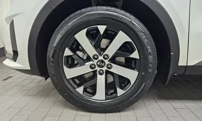 Kia Sorento 2021, 107538 км, за 13976.46 USD