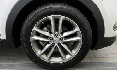 Hyundai Santafe 2016, 180863 км, за 6078.62 USD