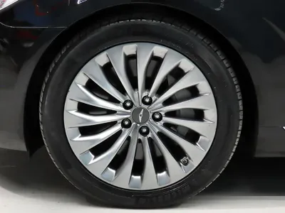 Genesis EQ900 2016, 207400 км, за 7483.44 USD