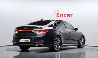 Hyundai Grandeur 2019, 149926 км, за 8861.76 USD