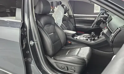 Hyundai Grandeur 2019, 149926 км, за 8861.76 USD - фото 11