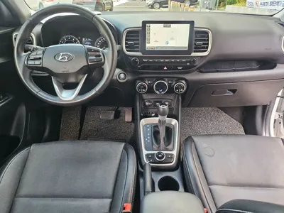 Hyundai Venue 2020, 69987 км, за 8660.54 USD - фото 7