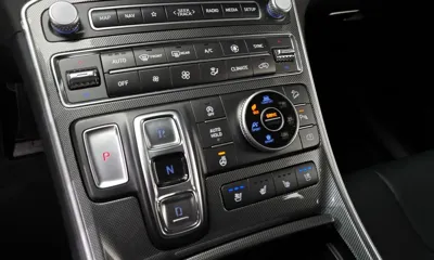 Hyundai Santafe 2023, 23131 км, за 19006.61 USD - фото 9