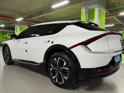 Kia EV6 2024, 47263 км, за 23727.48 USD