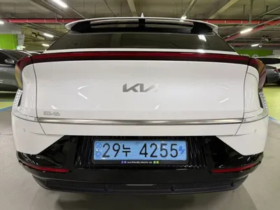 Kia EV6 2024, 47263 км, за 23727.48 USD
