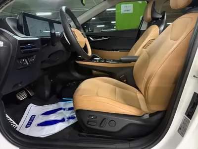 Kia EV6 2024, 47263 км, за 23727.48 USD - фото 13