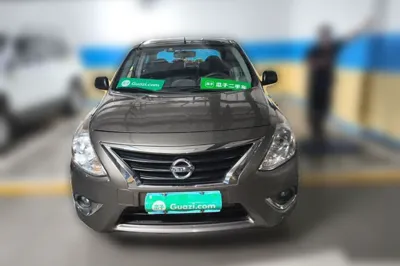 Nissan Sunny · 2015 год