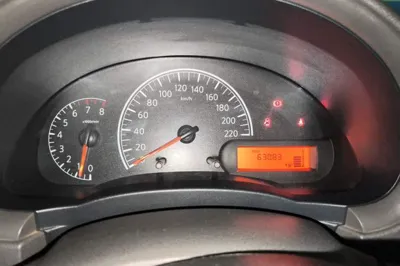 Nissan Sunny 2015, 63000 км, за 4479 USD - фото 7