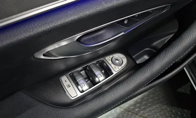 Mercedes-Benz E-Class 2019, 82204 км, за 14267.11 USD - фото 29