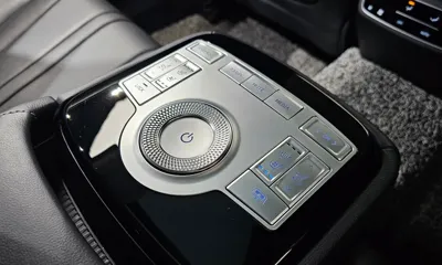 Genesis G80 2021, 126944 км, за 19177.01 USD - фото 18