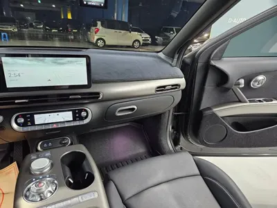 Genesis GV60