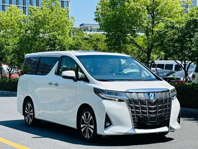 Toyota Alphard 2019, 200000 км, за 68336.25 USD