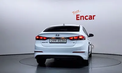 Hyundai Avante 2018, 38763 км, за 8905.93 USD