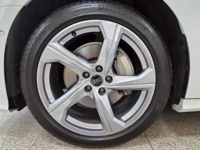 Audi A6 2025, 20200 км, за 29302.59 USD