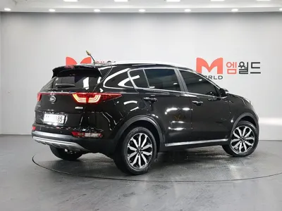 Kia Sportage 2016, 64290 км, за 7351.03 USD
