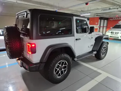 Jeep Wrangler 2025, 6770 км, за 42345.3 USD - фото 7
