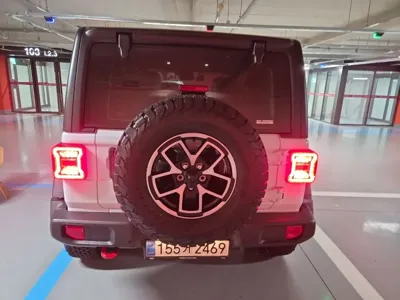Jeep Wrangler 2025, 6770 км, за 42345.3 USD - фото 8