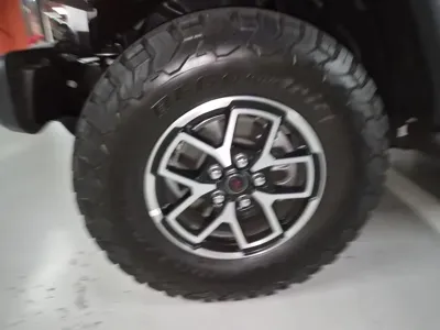 Jeep Wrangler 2025, 6770 км, за 42345.3 USD - фото 13
