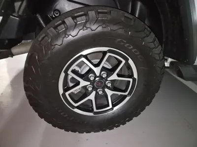 Jeep Wrangler 2025, 6770 км, за 42345.3 USD - фото 15
