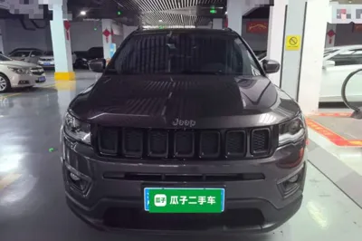 Jeep Compass 2017, 28500 км, за 8803 USD