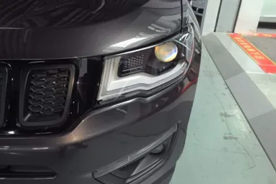 Jeep Compass 2017, 28500 км, за 8803 USD - фото 8