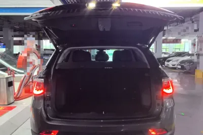 Jeep Compass 2017, 28500 км, за 8803 USD - фото 22