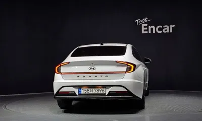 Hyundai Sonata 2022, 41913 км, за 15960.92 USD
