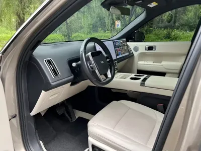 Li Auto Li L9 2023, 48000 км, за 37690.07 USD - фото 10