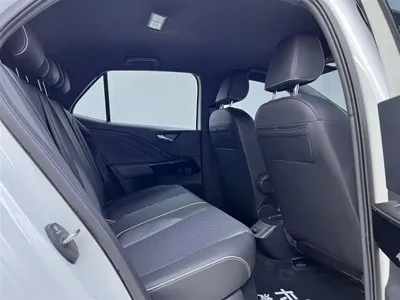 Volkswagen ID.3 2024, 23000 км, за 12808.13 USD - фото 18