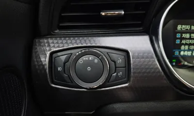 Ford Mustang 2019, 139272 км, за 12344.79 USD - фото 28
