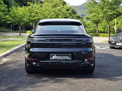 Porsche Cayenne 2025, 15500 км, за 128003.15 USD - фото 7