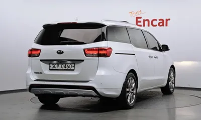 Kia Canival 2017, 94460 км, за 10109.02 USD