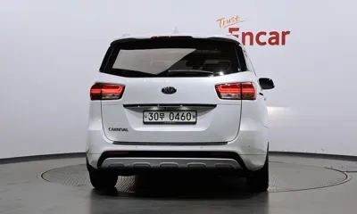 Kia Canival 2017, 94460 км, за 10109.02 USD