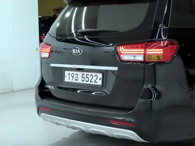 Kia Canival 2018, 110985 км, за 7735.81 USD