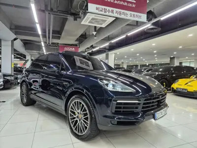 Porsche Cayenne 2023, 37878 км, за 74595.3 USD