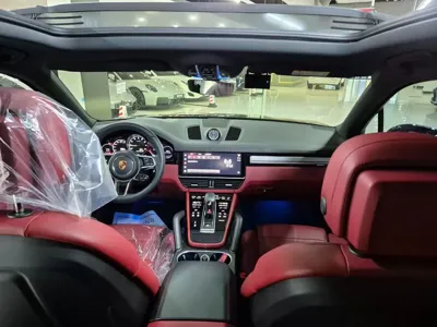 Porsche Cayenne 2023, 37878 км, за 74595.3 USD - фото 6