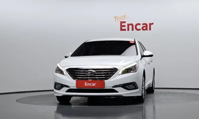 Hyundai Sonata 2016, 62289 км, за 7483.26 USD
